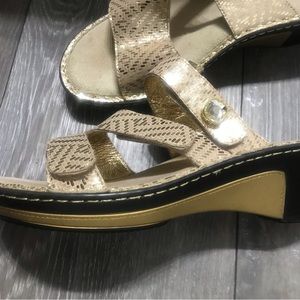 Alegria gold leather upper size 41 US size 10.5/11 PO# 1702200-180